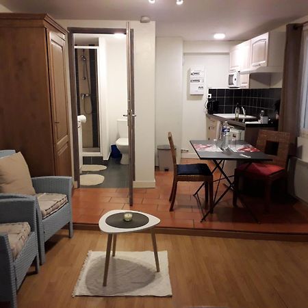 Appart-Hôtel Résidence Maloc Malaucène Esterno foto