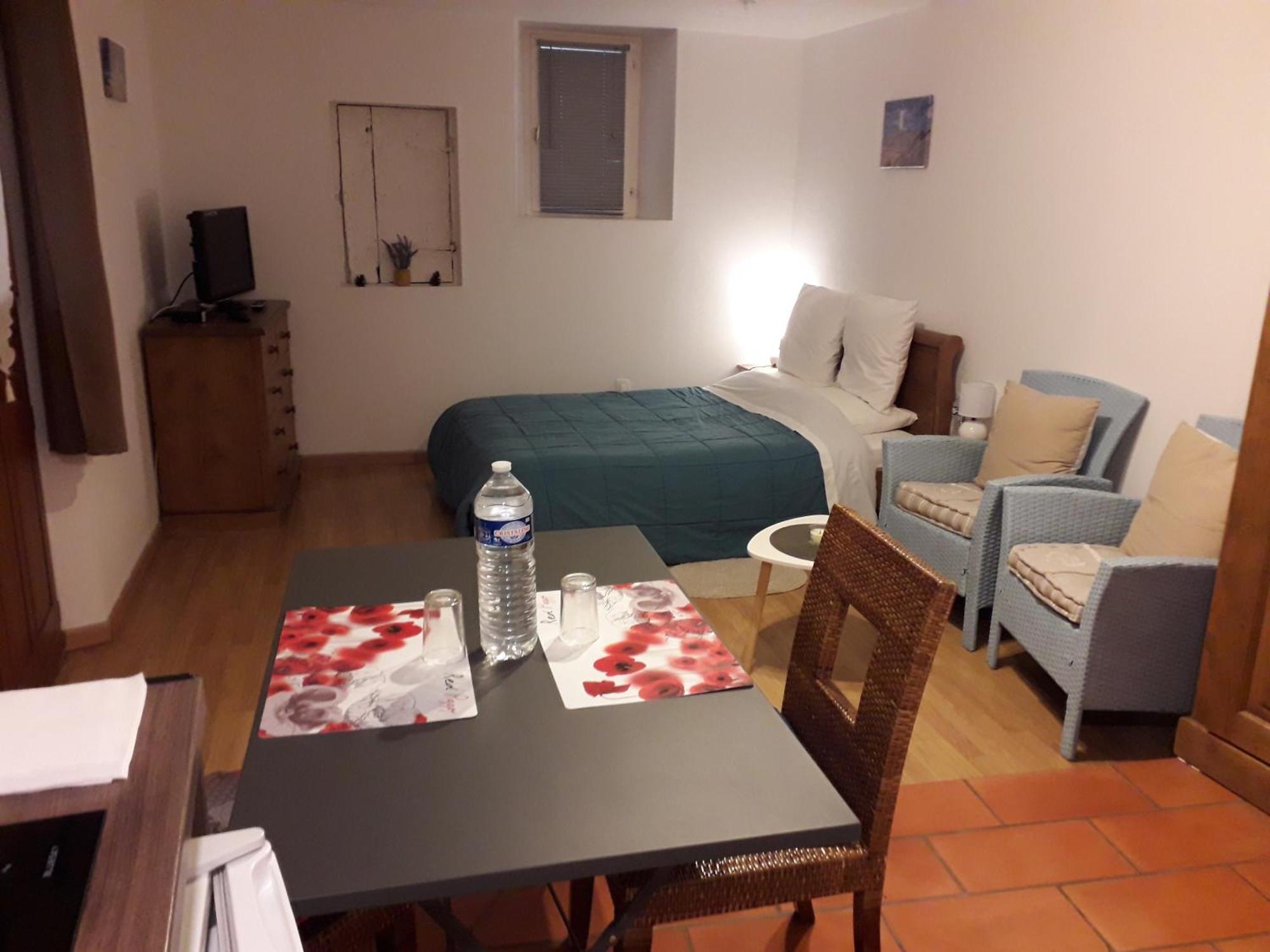 Appart-Hôtel Résidence Maloc Malaucène Esterno foto