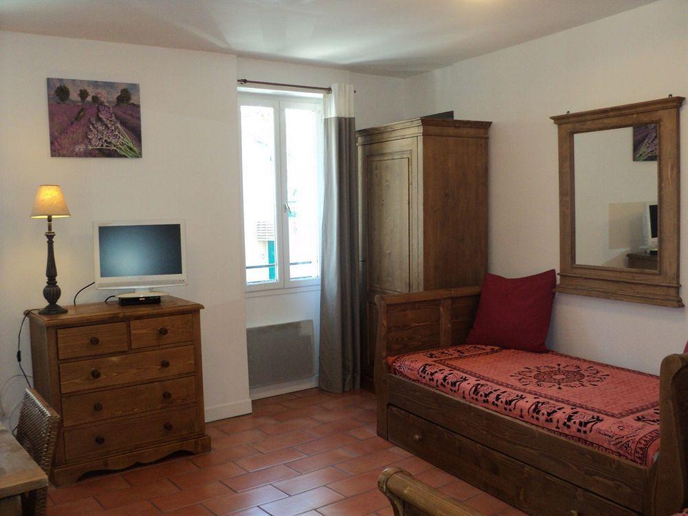 Appart-Hôtel Résidence Maloc Malaucène Esterno foto